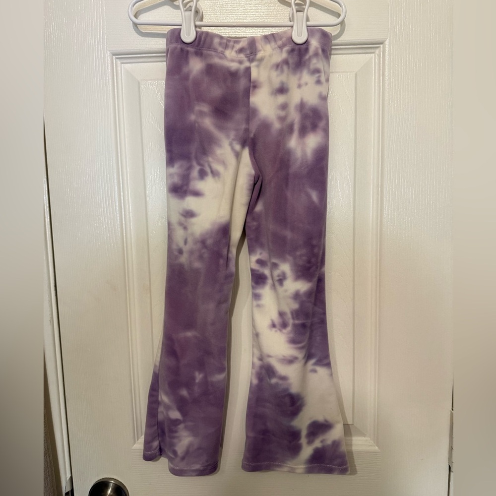 Purple Tie-Dye Lounge Set with Scrunchie - Picture 3 of 6
